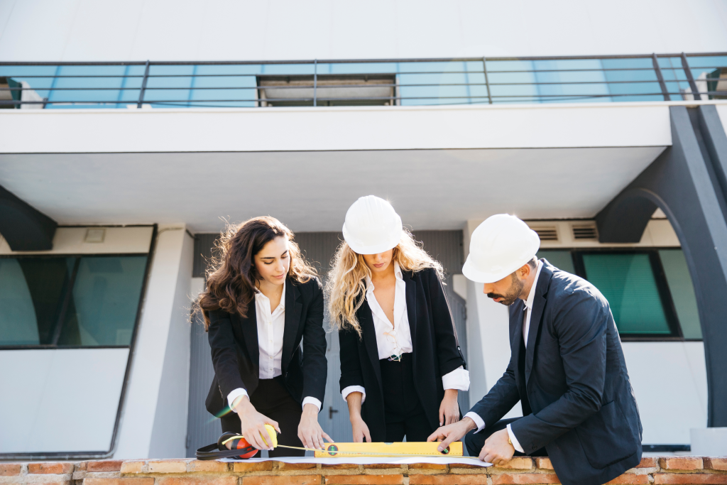 Why FIDIC Guidelines Are Essential for Building Contractors in UAE – Prestige Constructions’ Approach